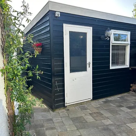 Knus Huisje In Het Centrum Holiday home